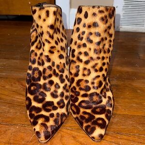 Nine West Leopard Real Fur upper and leather insole and interior 10.5